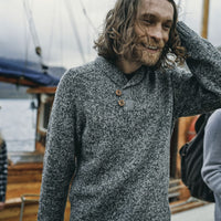 Lada Sweater M