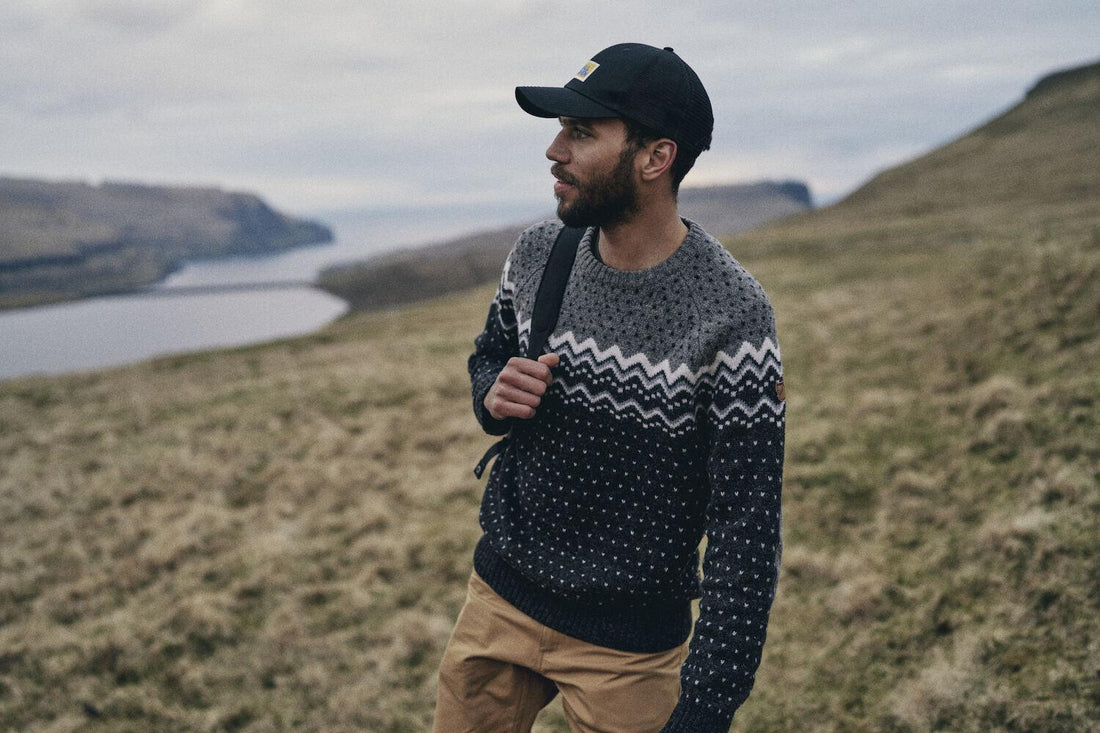 Övik Knit Sweater M