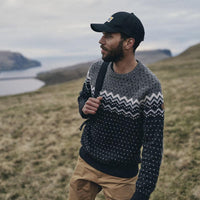 Övik Knit Sweater M