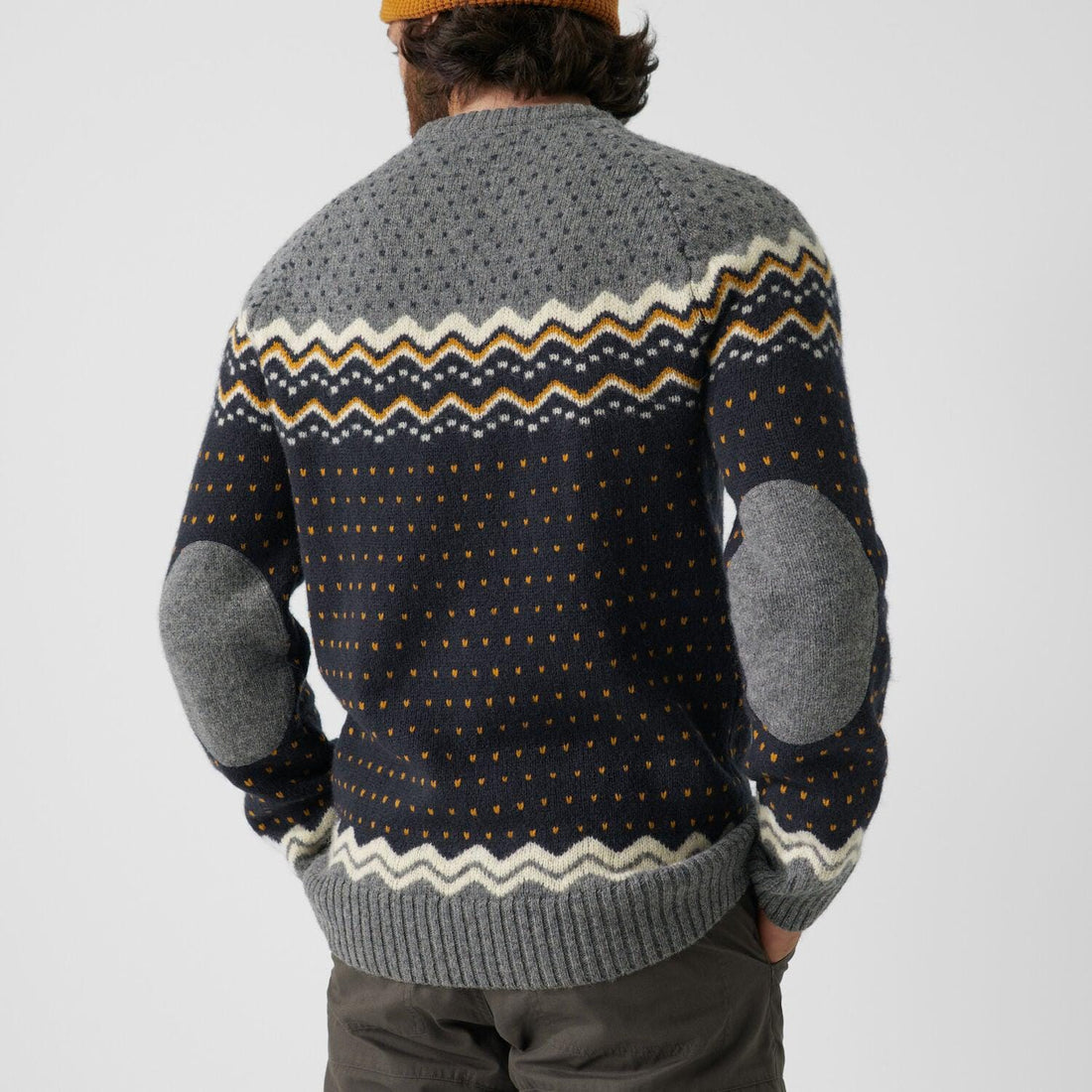 Övik Knit Sweater M